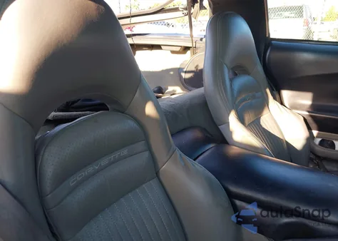 1999 Chevrolet Corvette из США, поврежденный, VIN 1G1YY22G8X5128767